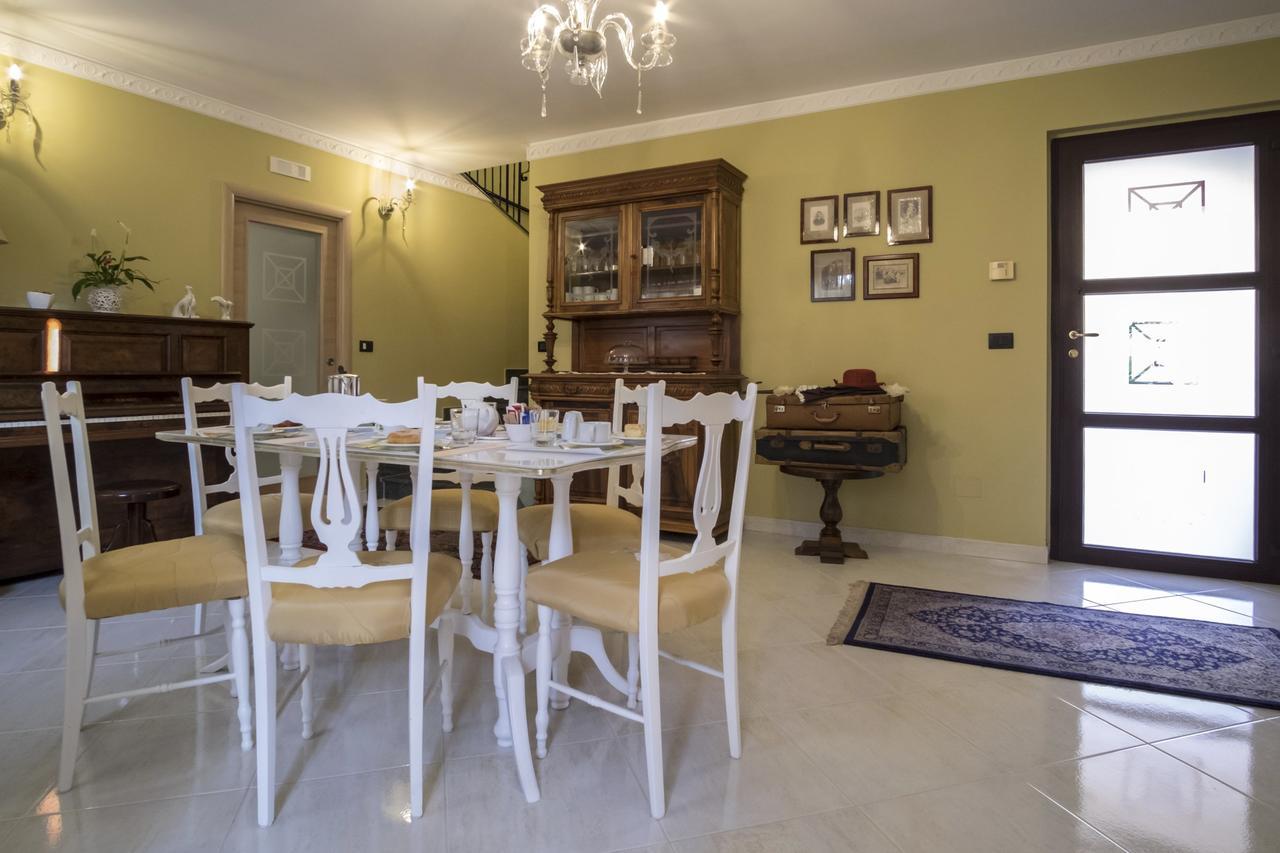 테르몰리 Geo House B&B 외부 사진