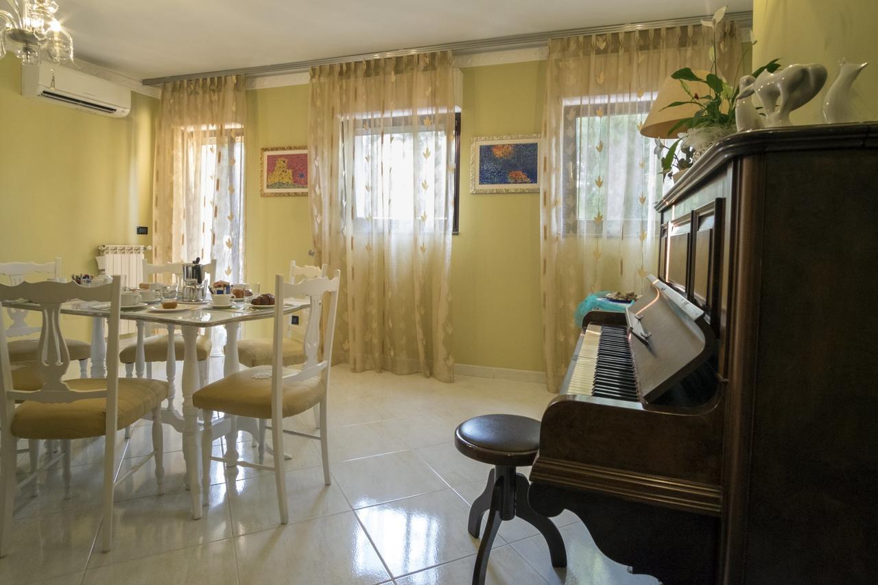 테르몰리 Geo House B&B 외부 사진